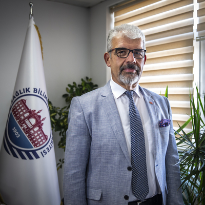 Koronavirüsü yenen profesörden kritik uyarılar!