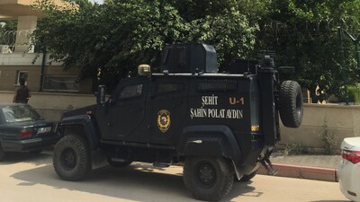 Özel harekat polisi, evinde ölü bulundu