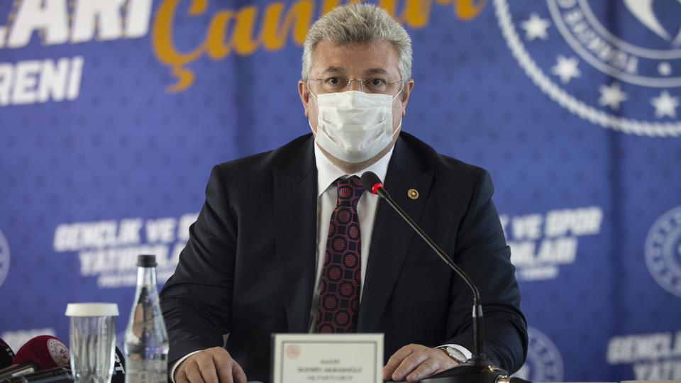 Korona tedavisi gören vekil hakkında açıklama