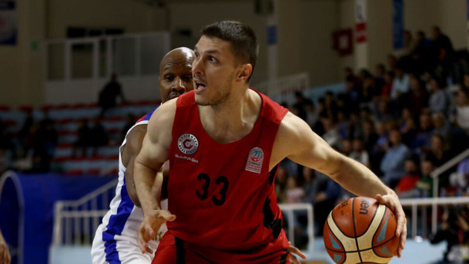Tomas yeniden Gaziantep Basketbol'da