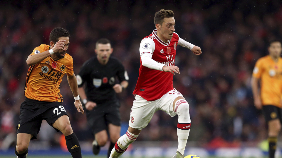 Arsenal'den flaş Mesut kararı