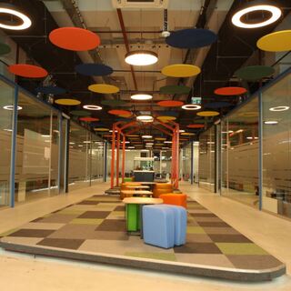 Yeni mezun girişimciye kapı açtı