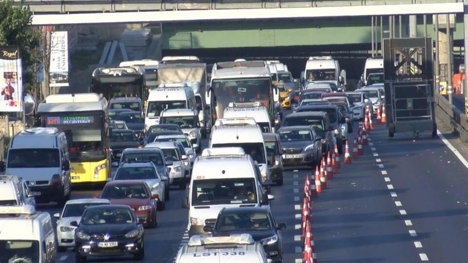 Haliç Köprüsü'nde 'bakım' trafiği