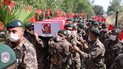 Kaza şehitleri son yolculuklarına uğurlandı