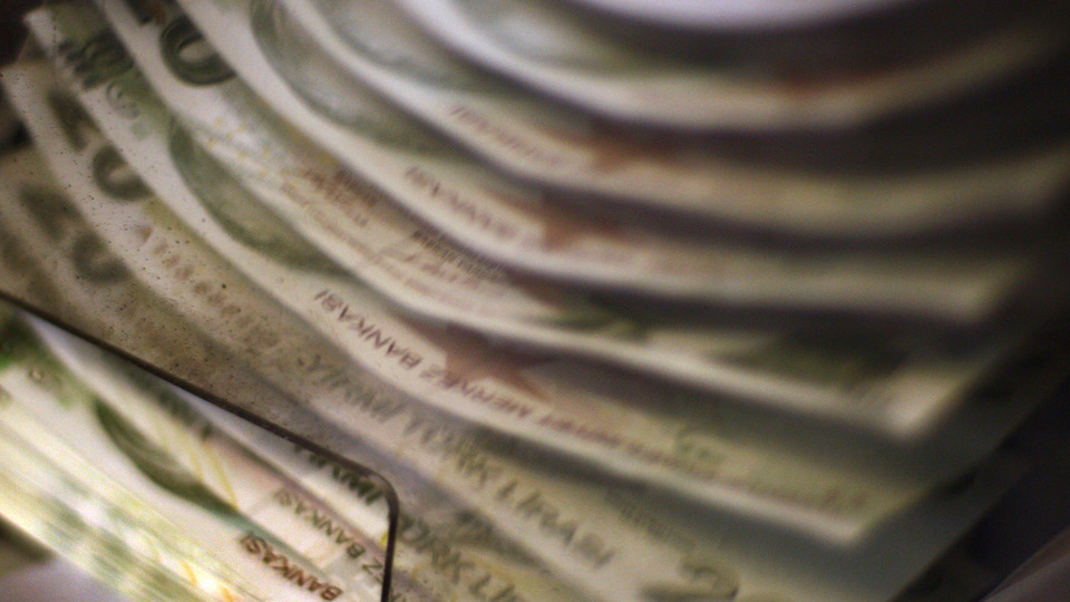 Hazine'den yarın iki ihale birden