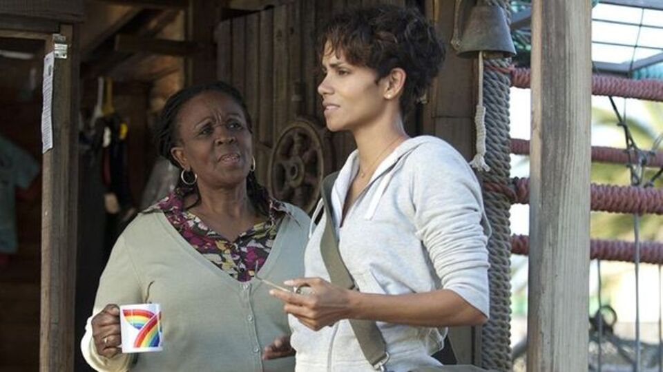 Karanlık Dalgalar filmi konusu ve oyuncuları