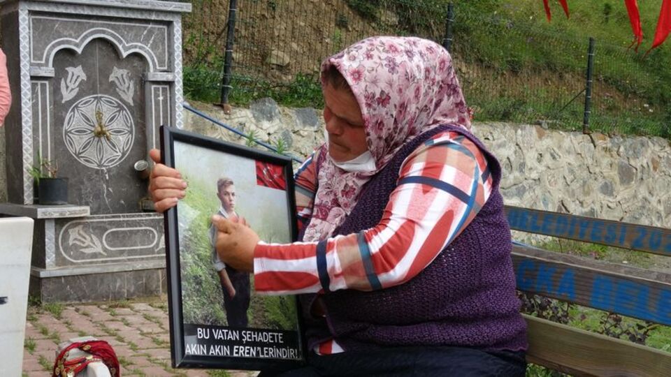 "Ben yavrumu hâlâ beklemekteyim!"