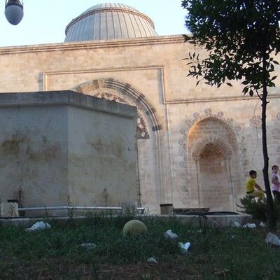 800 yıllık tarih çöplüğe döndü!