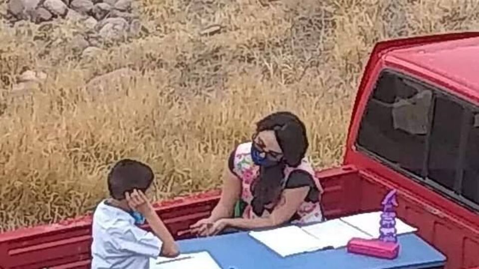 Herkes bu öğretmeni konuşuyor