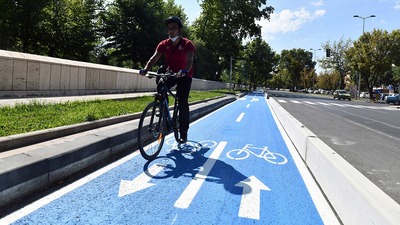 Ankara'nın ilk bisiklet yolu açıldı