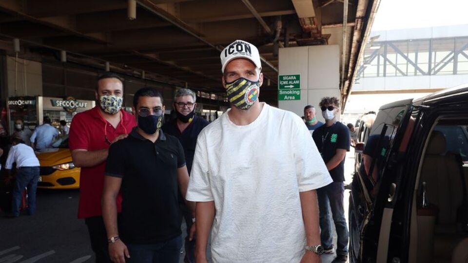Fenerbahçe'nin yeni yıldızı antrenmanda