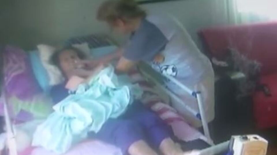 Bakıcısı darp etmişti! Kahreden haber!