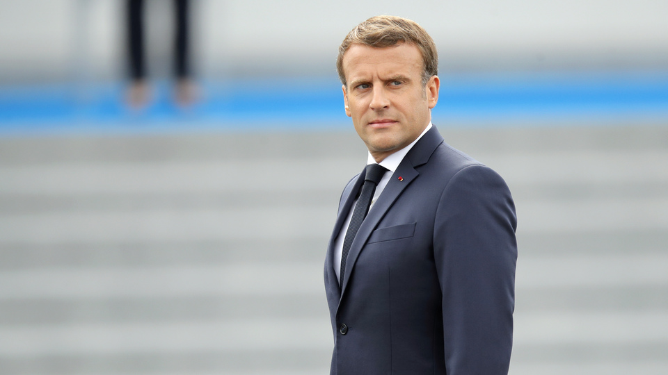 The Times'tan Macron'a eleştiri: Jet-ski üzerinden dünyayı yönetmeye çalışıyor