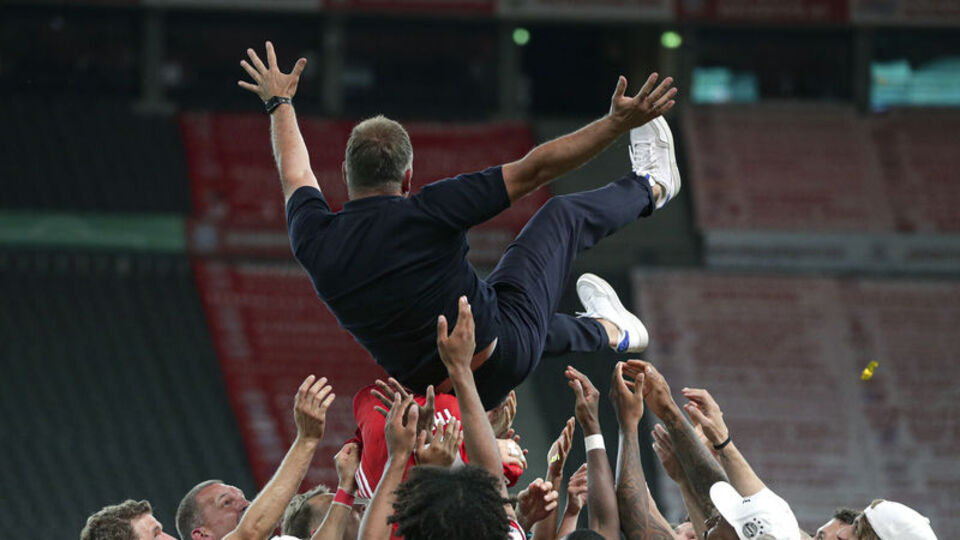 Boynuz kulağı geçti!