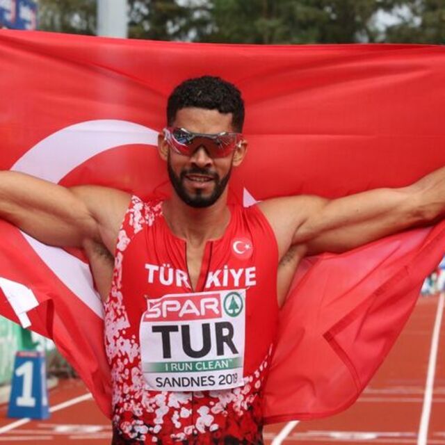 Milli atletten gümüş madalya