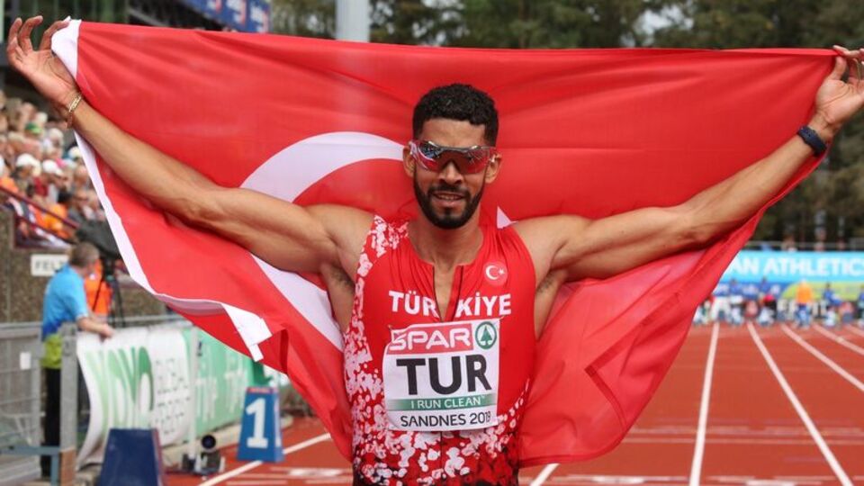 Milli atletten gümüş madalya