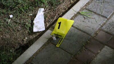 İzmir'de silahlı saldırı! 1 kişi öldü, 1 kişi yaralandı