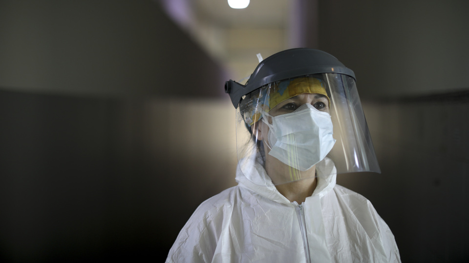 Sağlık çalışanları üzgün!