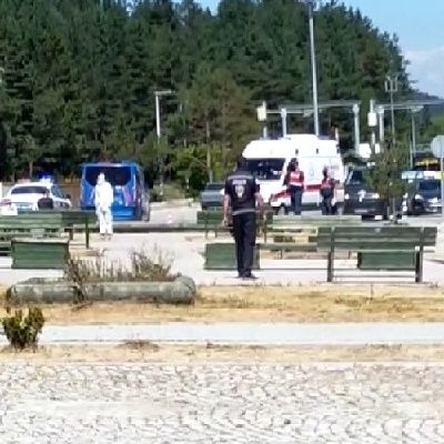 Karantinadan kaçıp Abant'a gittiler!