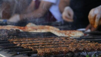 Adana kebabı nasıl yapılır?