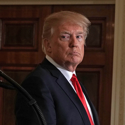 Nefesi Çinlilerin ensesinde