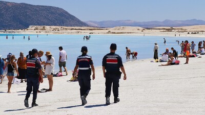 Salda Gölü'nde flaş uygulama!