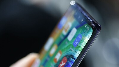 Telefon üretimi tehlikede