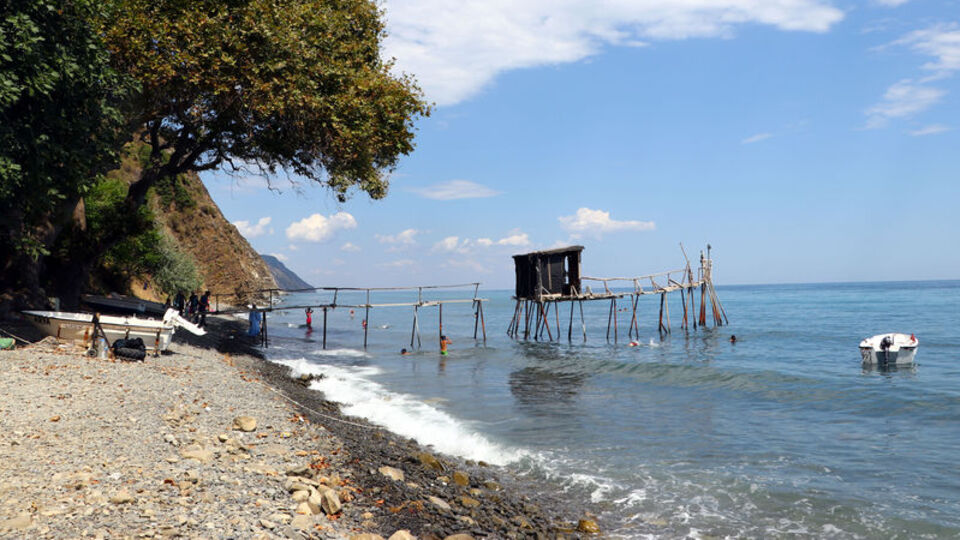 Denizi, doğal güzellikleri ve kamp alanlarıyla Uçmakdere!