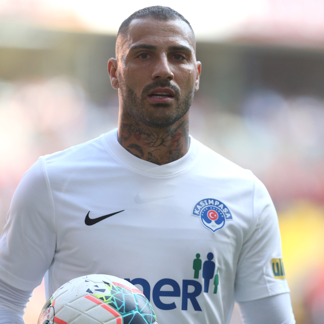 Altay'ın Quaresma aşkı depreşti