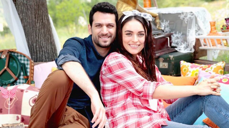 Kocan Kadar Konuş oyuncuları kimler?