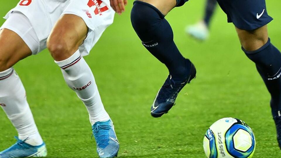 Ligue 1'de açılış maçına korona rötarı