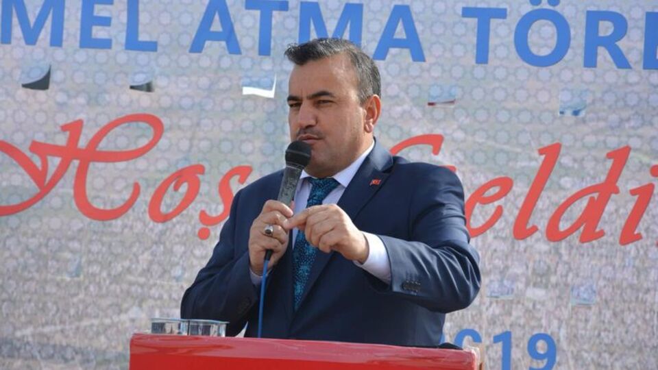 Belediye Başkanı Kovid-19'dan hayatını kaybetti