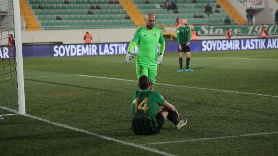Akhisar, Gökhan ile yollarını ayırdı