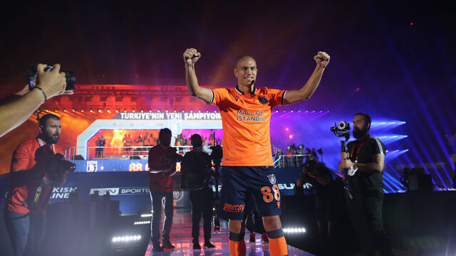 Gökhan İnler'le yollar ayrıldı