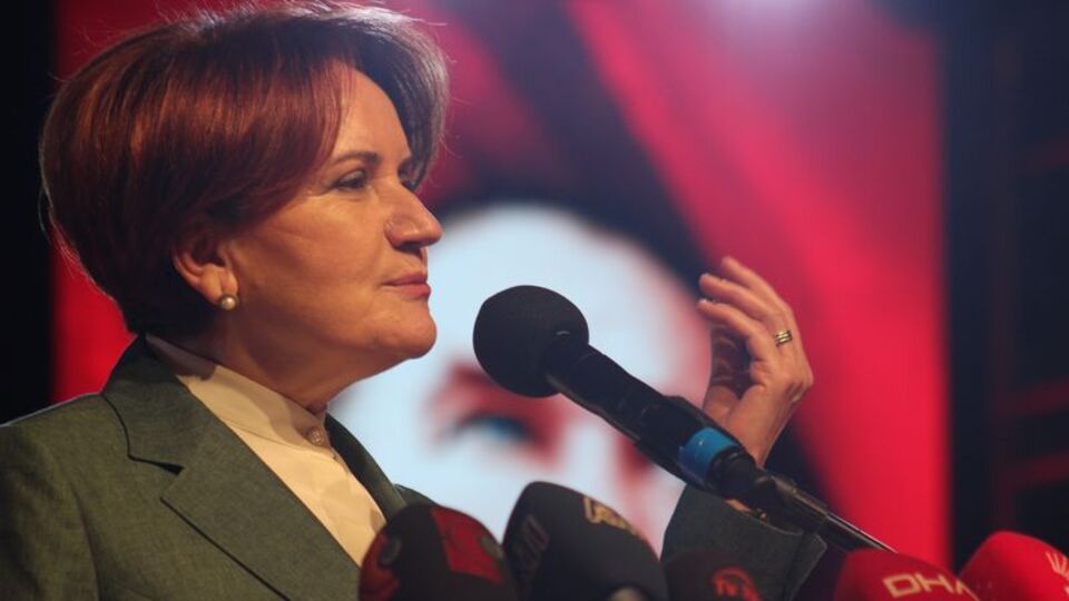 Akşener'den Davutoğlu'na ziyaret