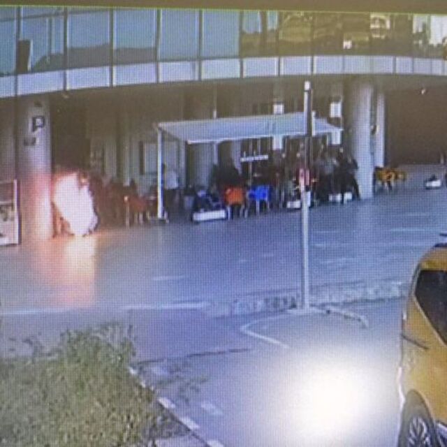 Terminalde dehşet! Alev topuna döndü