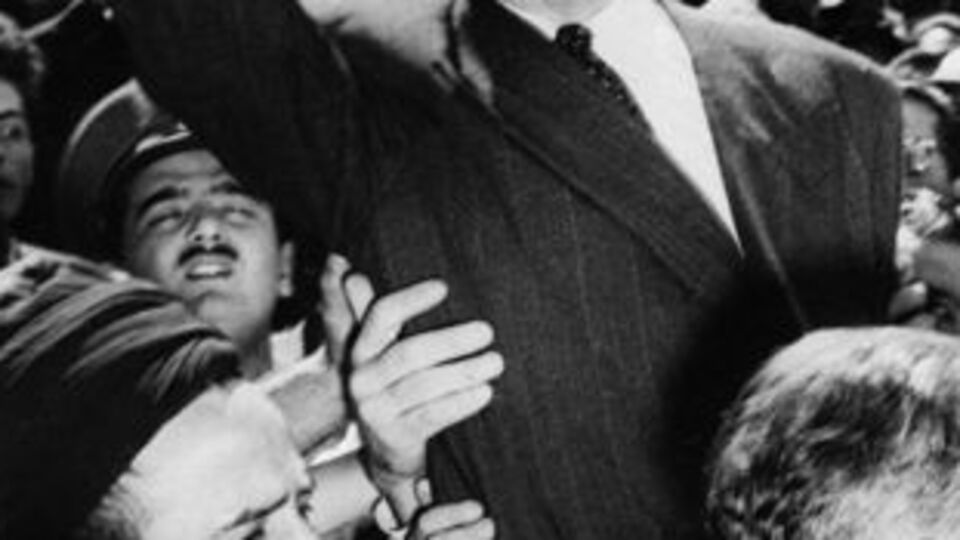 İngiliz ajandan İran'da Musaddık'ın devrildiği darbeyle ilgili itiraflar!