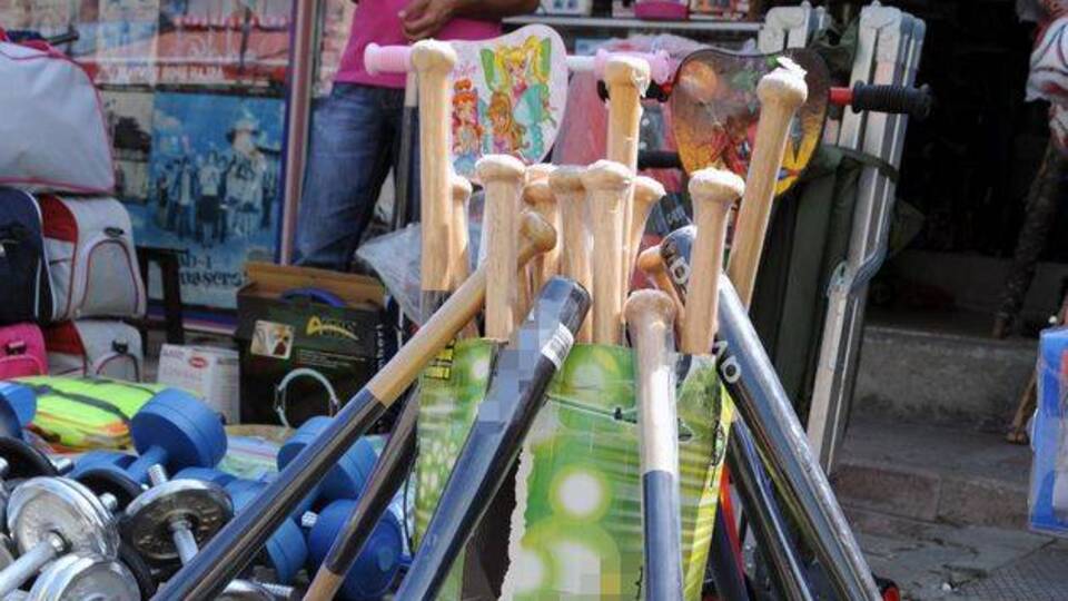 Sahası ve kulübü olmasa da yok satıyor