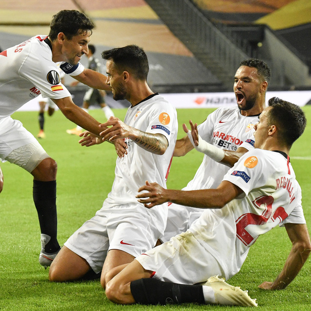 Sevilla 6. şampiyonluk peşinde