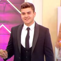 Kuaförüm Sensin'e Adnan Serter'in oğlu damga vurdu