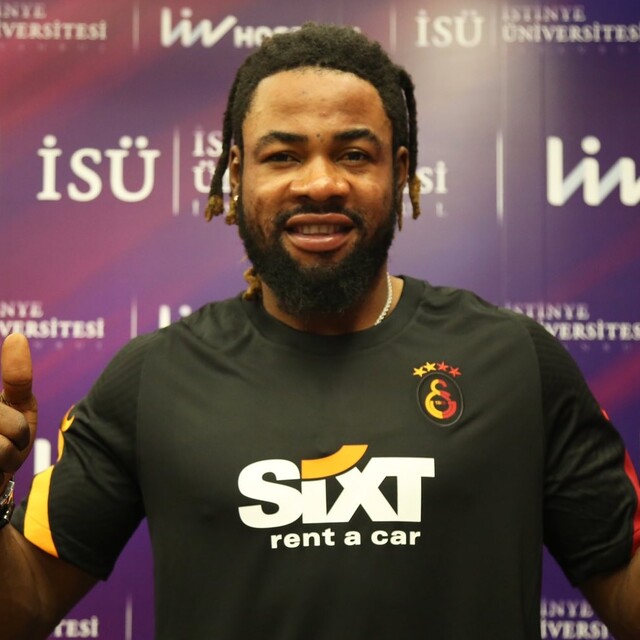Luyindama, sağlık kontrolünden geçti