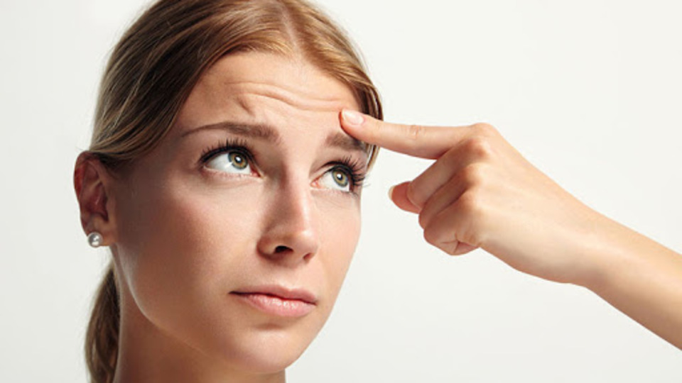 Yüzdeki kırışıklıklara karşı pratik öneriler