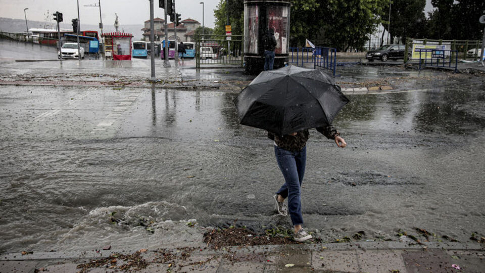 Marmara, Karadeniz ve Doğu Anadolu için sağanak uyarısı
