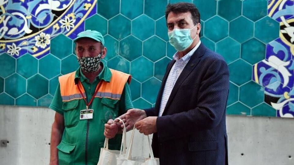 Gönülleri fetheden işçinin borcunu bakın kim ödedi?