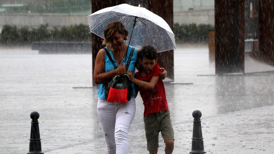 İki bölgede kuvvetli sağanak!
