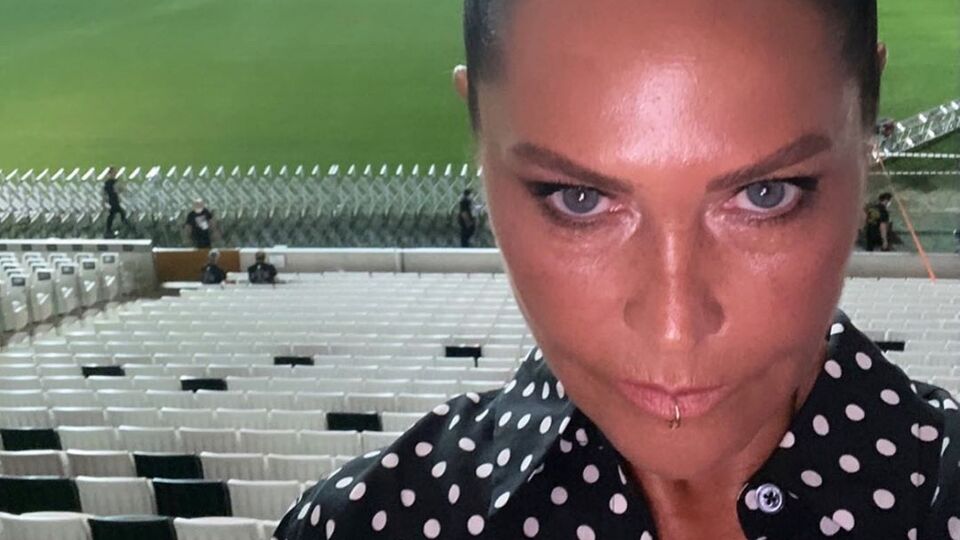 Hülya Avşar sözünü tuttu