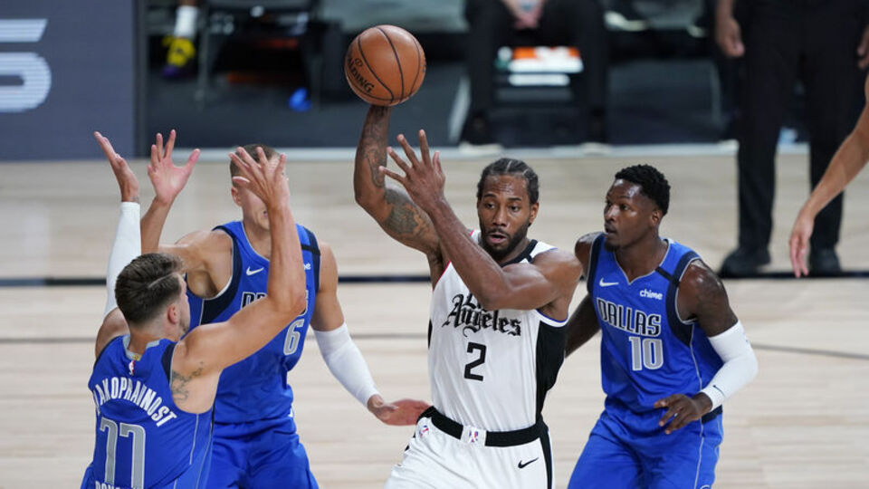 Kawhi Leonard yıldızlaştı