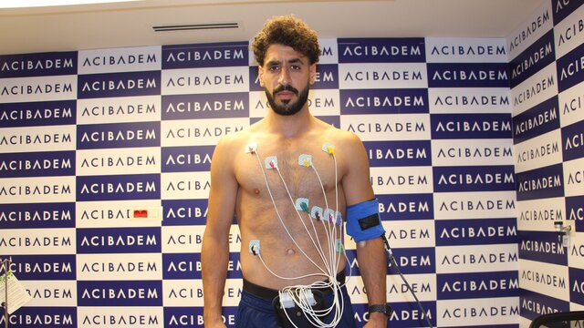 Tolga Ciğerci kampa katıldı