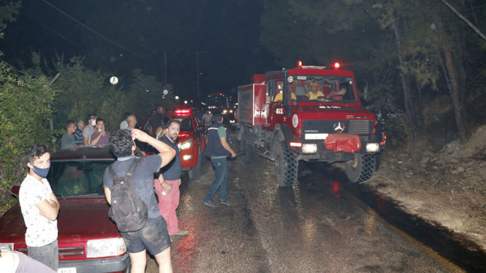 Fethiye'deki orman yangını kontrol altında
