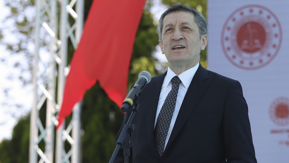Bakan Selçuk duyurdu! Uzaktan eğitime bir fikrim var diyorsanız...